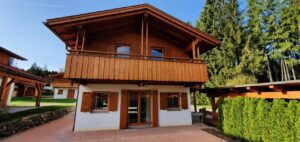 Haus mit Terrasse